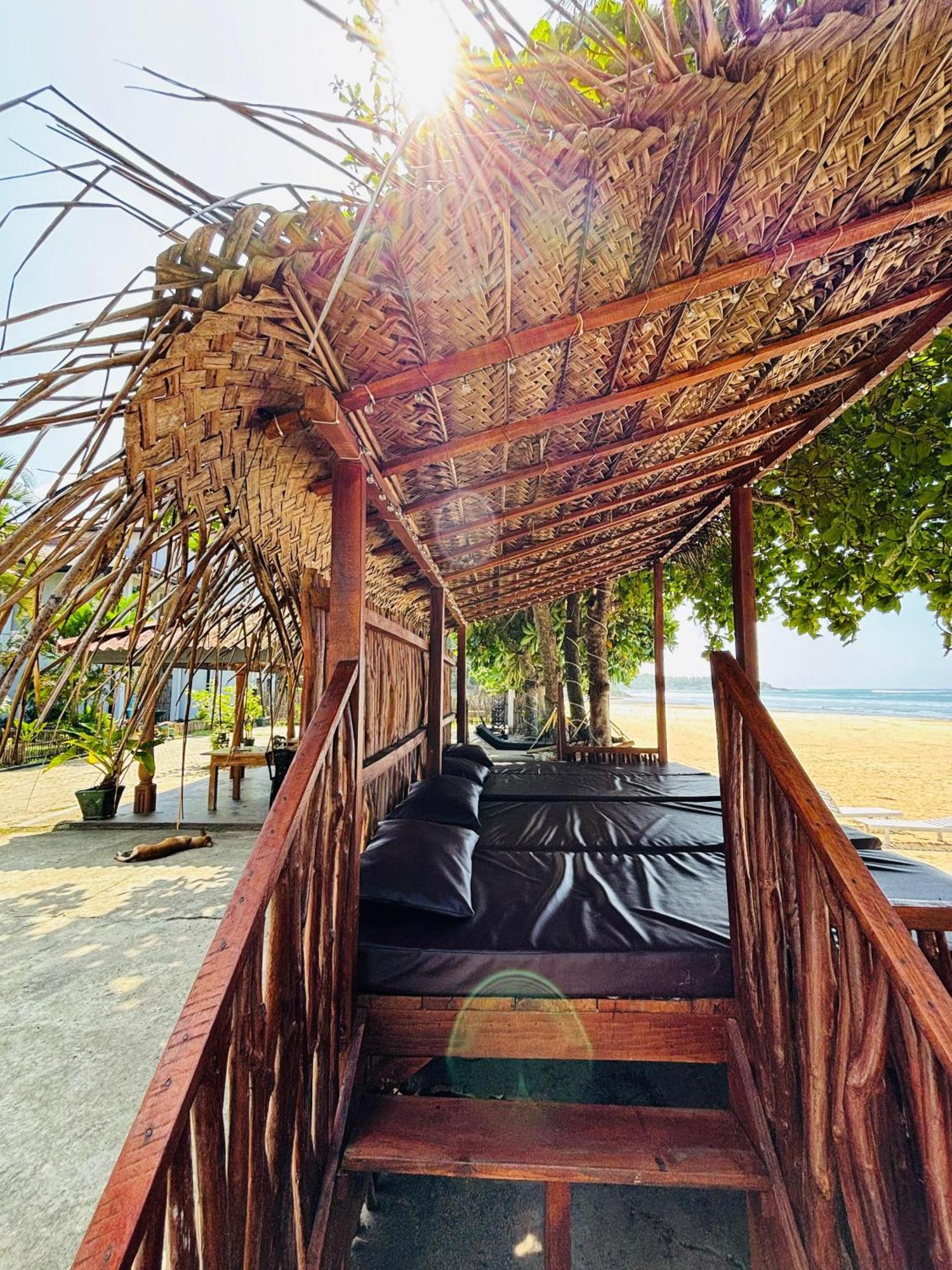 Balance Beach Resort Dikwella Exteriér fotografie